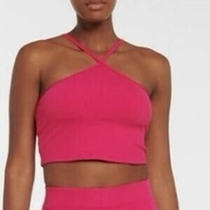Womens Alo Yoga GODDESS RIBBED-KNIT HALTERNECK CROP TOP Pink Size M EUC!